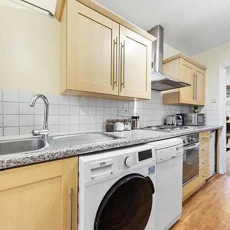 Appartamento Flat In The Heart Of Holland Park Londra Esterno foto